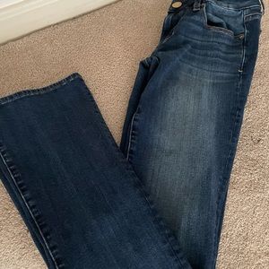 AE Skinny Kick Jeans